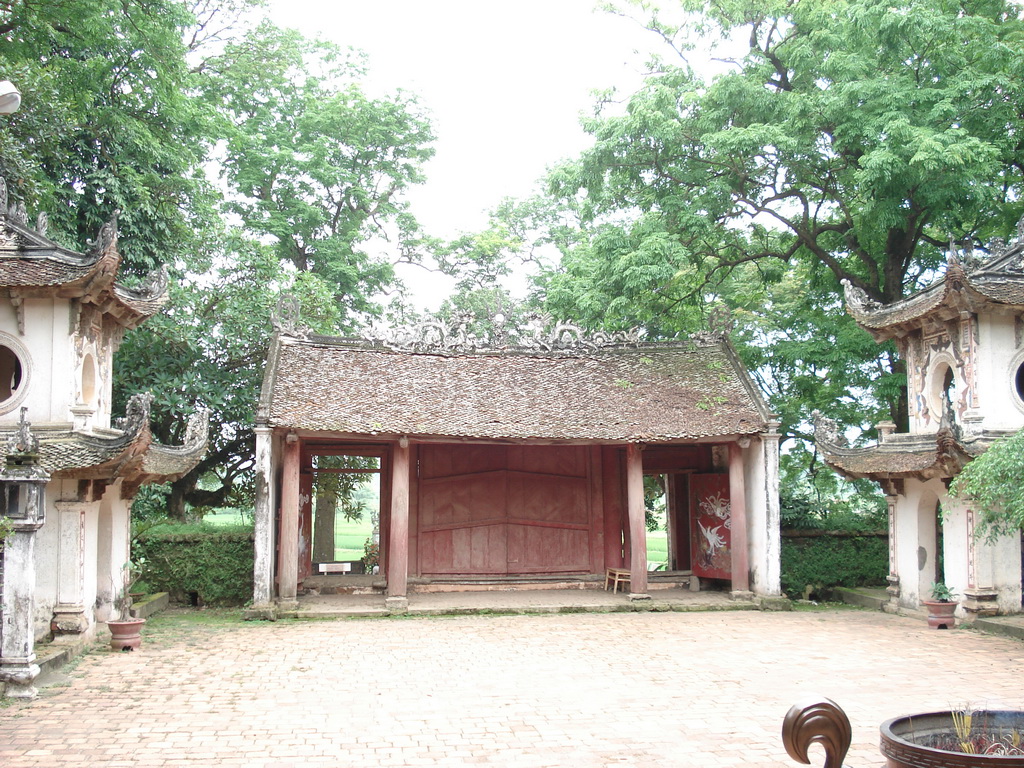 Detailed planning area and the historic Temple Trung Hung Commune, Son Tay Town