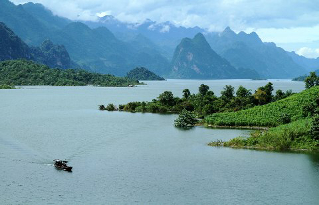 Vùng lòng hồ thủy điện Sơn La đến năm 2020, tầm nhìn đến năm 2030_Quy hoạch phát triển du lịch